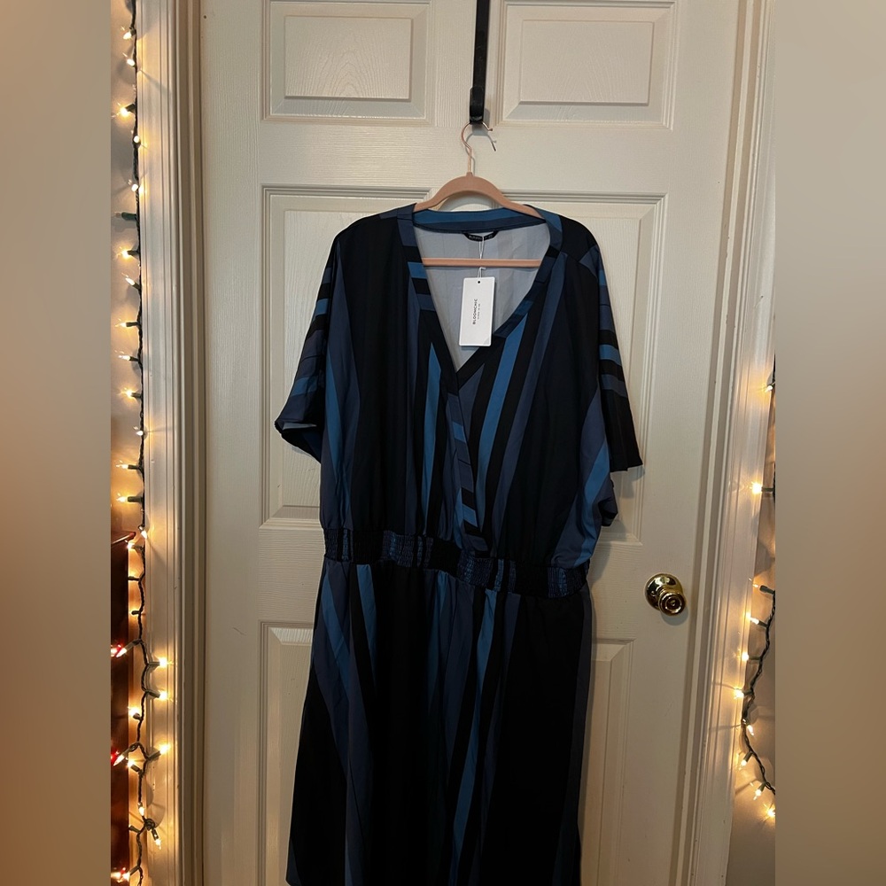 BloomChic brand new Black and Blue Striped Midi Dress
